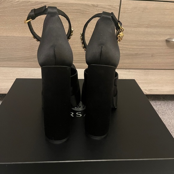 Versace Medusa Aevitas platforms - Picture 6 of 9